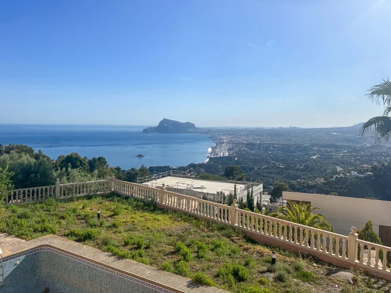 Villa moderna con vistas al mar en Altea Hills