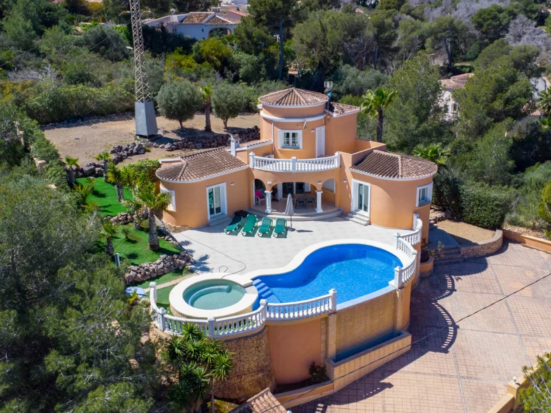 Villa en Costa Nova, Jávea con piscina privada y vistas al mar