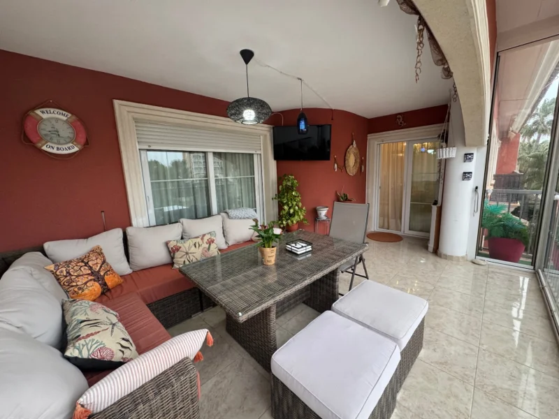 Apartamento con terraza en Jávea