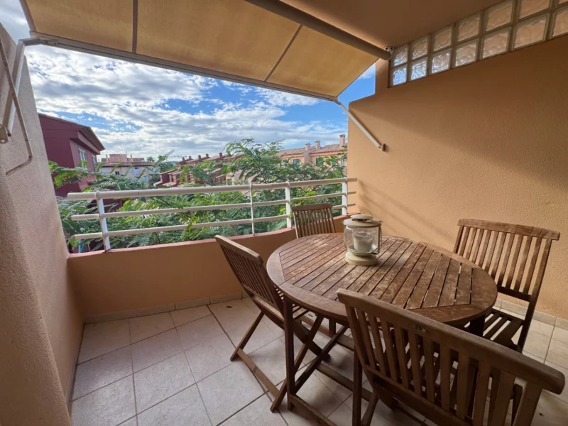 Apartamento con terraza y parking privado en Jávea
