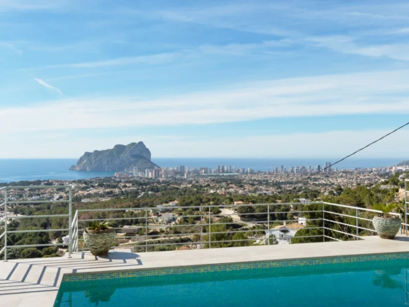 Chalet en Benissa con vistas panorámicas al mar y piscina