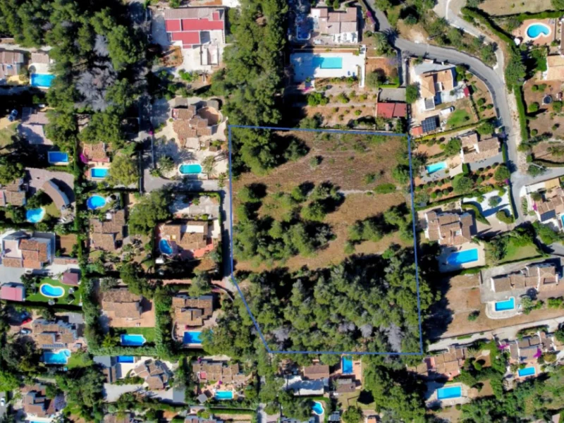 Gran parcela llana en Jávea, Montgó con vistas a la montaña