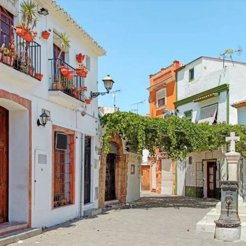 Inmobiliaria en Dénia Centro Urbano | Andrea Y Olaf