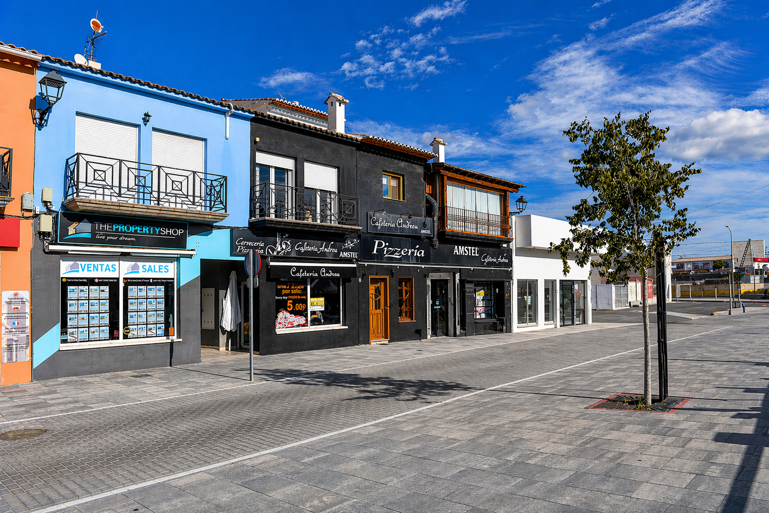Apartamento dúplex de 3 dormitorios en Els Poblets con piscina