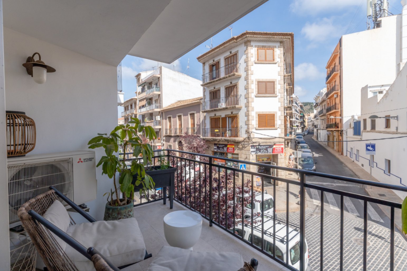 Exclusivo Ático Reformado en el Centro Histórico de Jávea