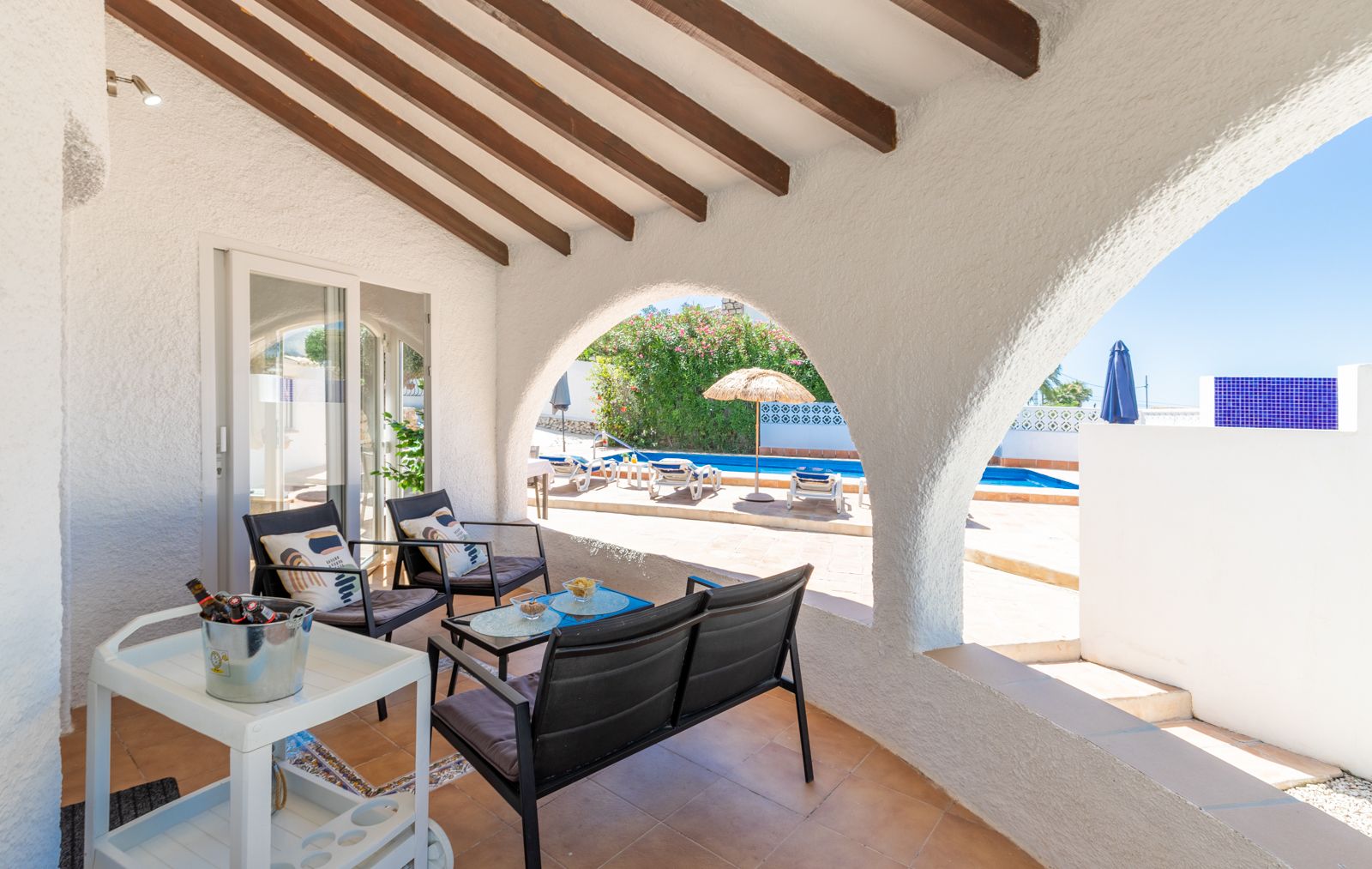 Villa Moderna en Baladrar, Benissa - 3 Dormitorios - 748.000€