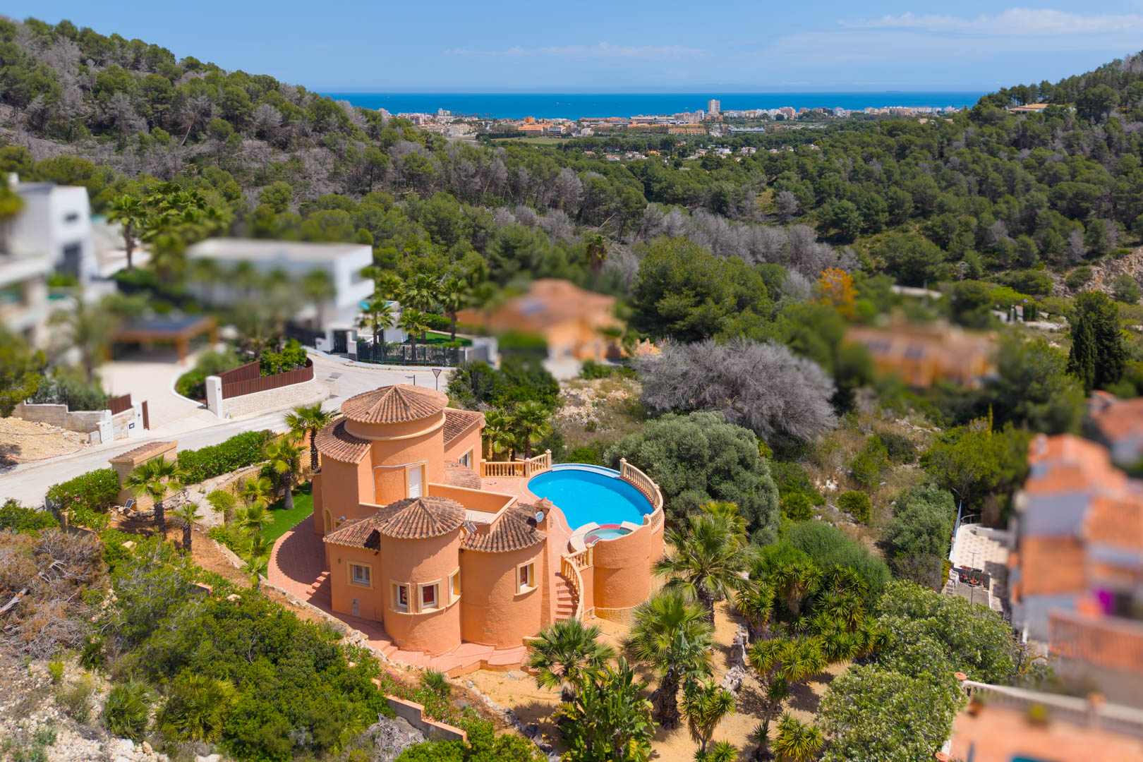 Villa de Lujo en Jávea: 3 Dormitorios, Vistas Increíbles. ¡Oportunidad!