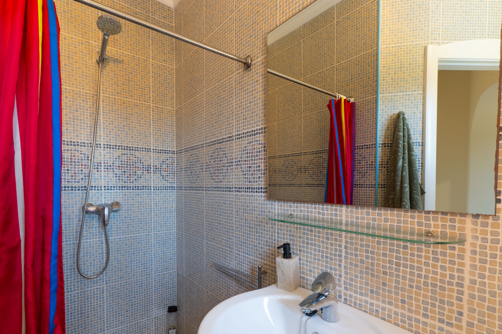 Villa de Lujo en Jávea: 3 Dormitorios, Vistas Increíbles. ¡Oportunidad!