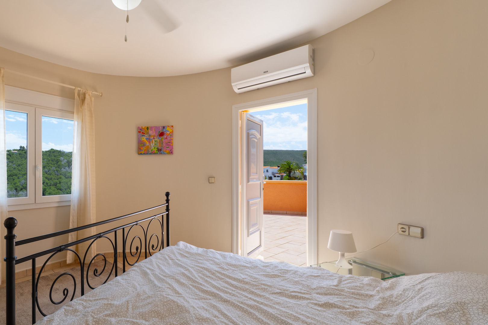 Villa de Lujo en Jávea: 3 Dormitorios, Vistas Increíbles. ¡Oportunidad!
