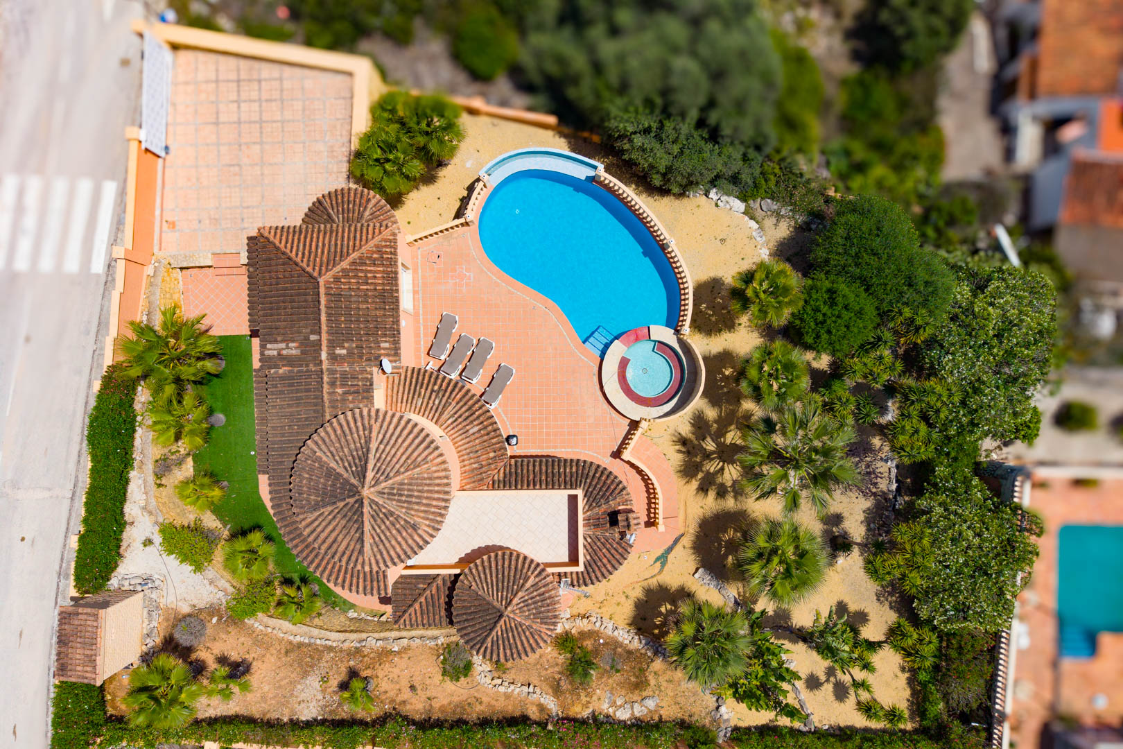 Villa de Lujo en Jávea: 3 Dormitorios, Vistas Increíbles. ¡Oportunidad!
