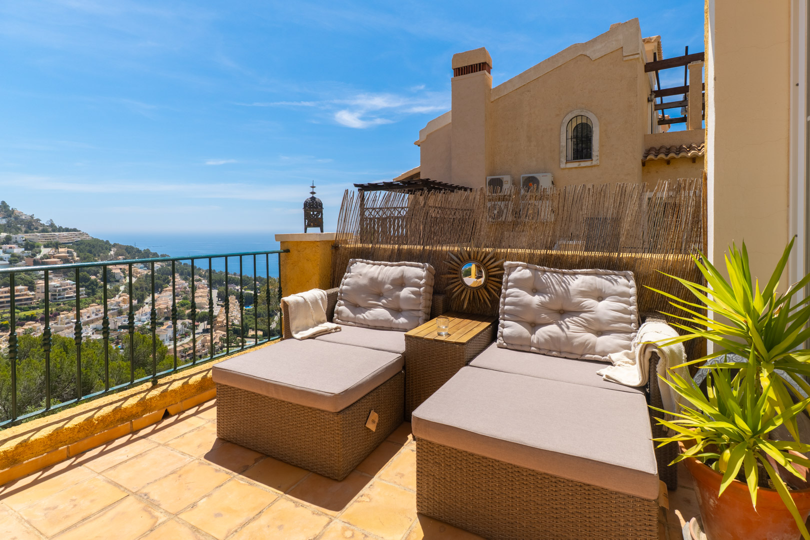 Apartamento en Altea Hills: Espacio y Vistas Exclusivas