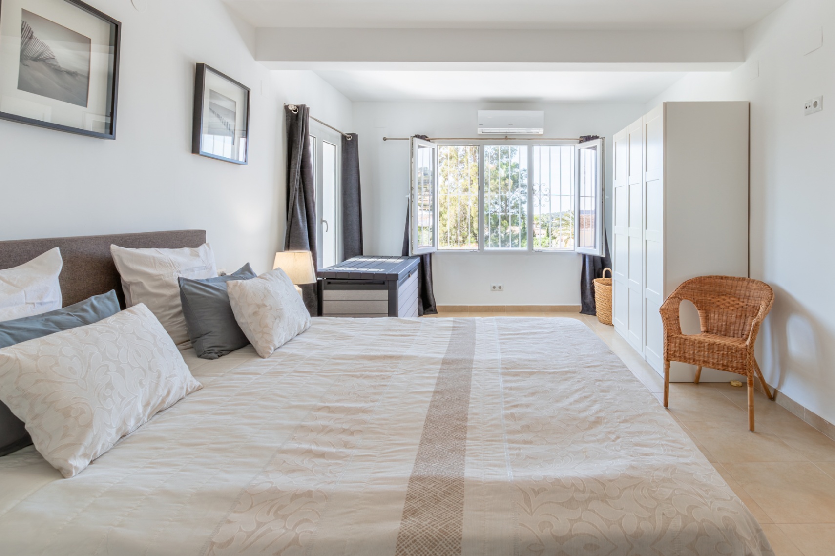 Villa con Piscina en Venta, Moraira