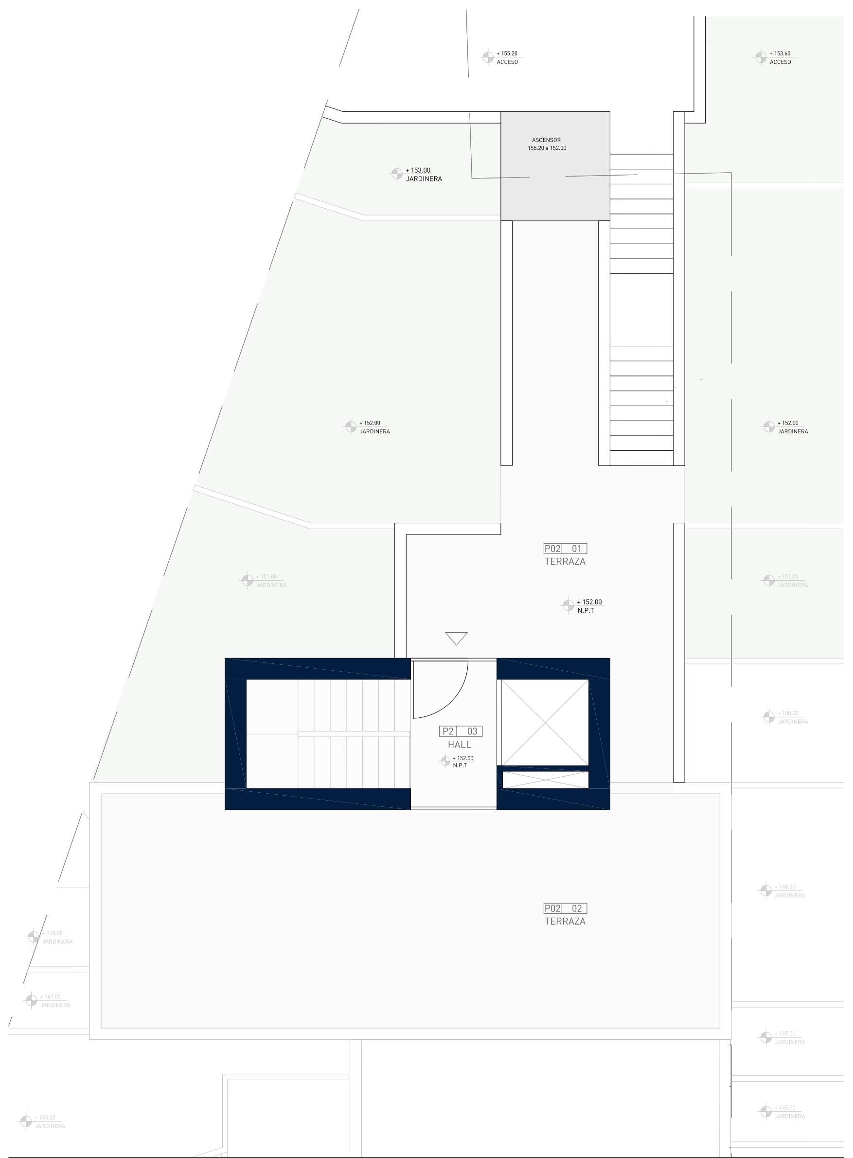Plano técnico detallado de la planta superior que muestra el hall de entrada, el núcleo de escaleras, el ascensor y amplias terrazas rodeadas de jardineras.
