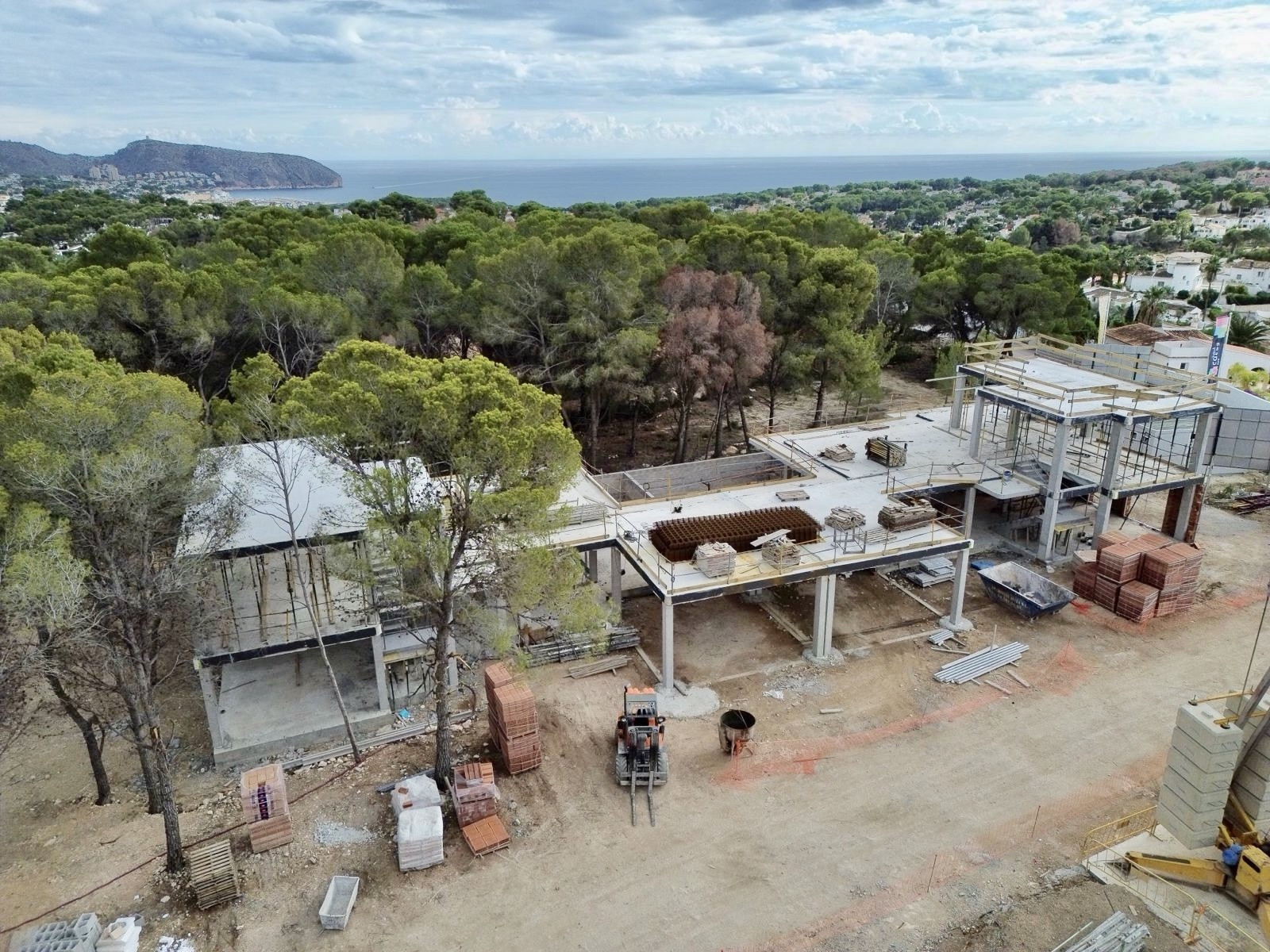 Villa de Lujo en Moraira con Vistas Panorámicas al Mar