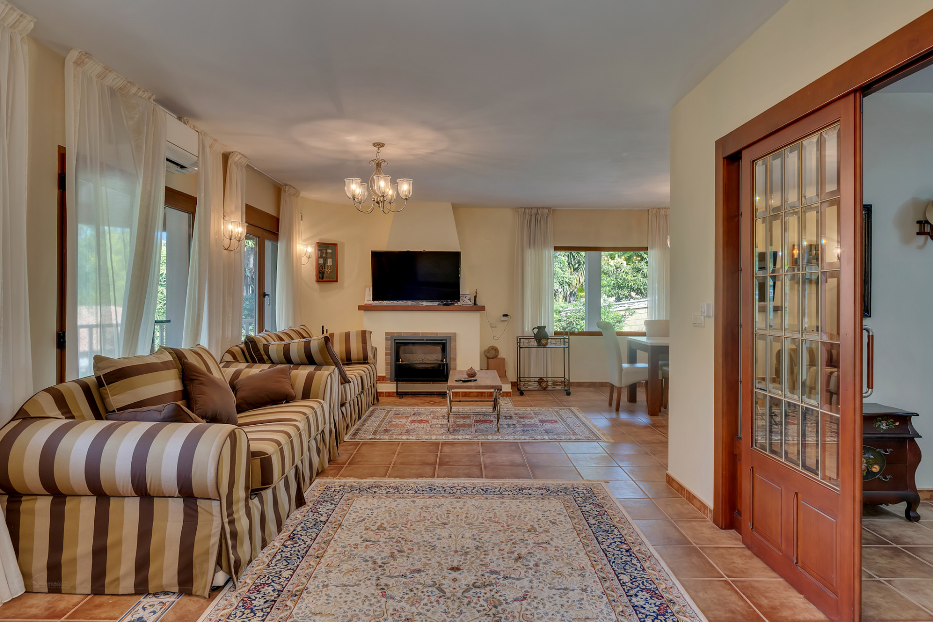 Villa con Vistas al Mar en Venta en Dénia
