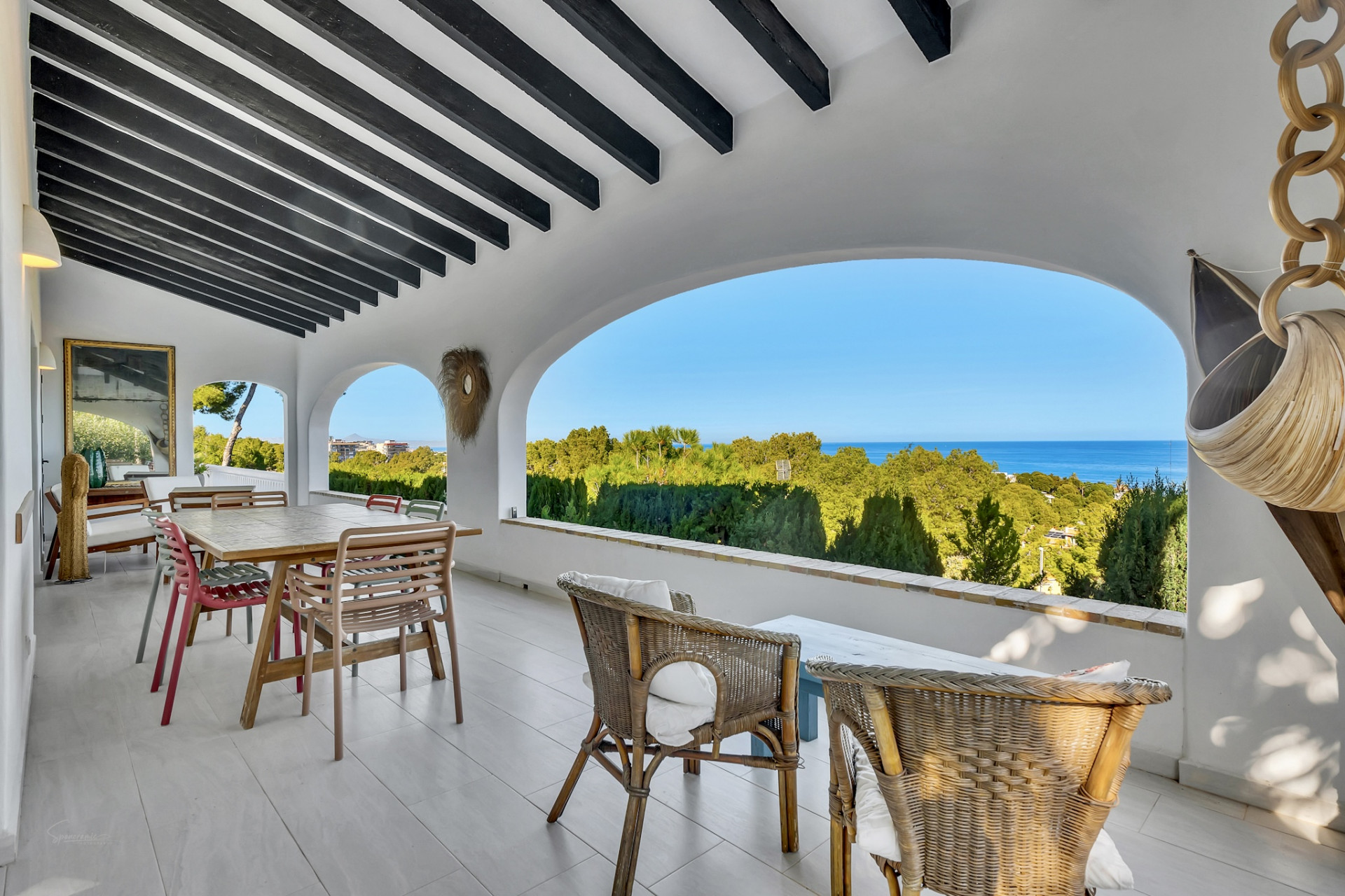Villa con vistas al mar en venta en Dénia