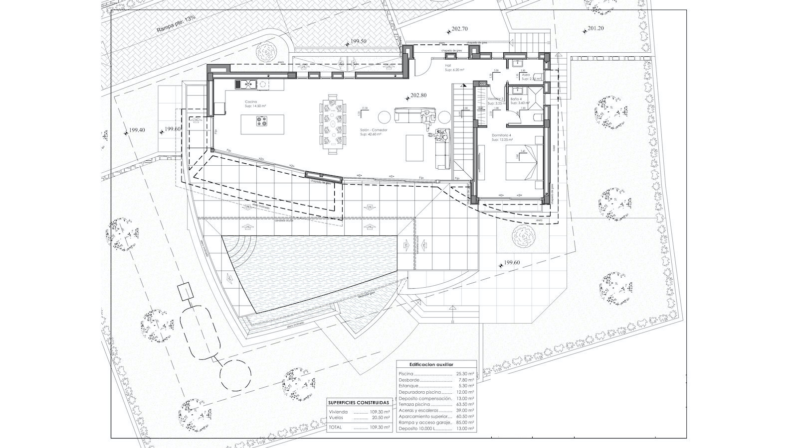 Plano técnico de la planta superior que muestra la distribución abierta de cocina, salón-comedor, un dormitorio en suite y la amplia terraza con piscina infinita.