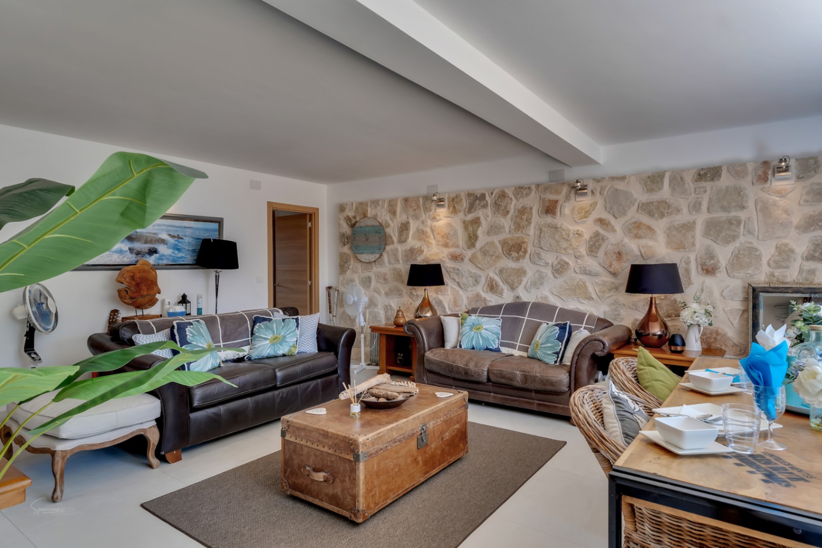 Villa en Jávea con Piscina Privada y Vistas a la Montaña