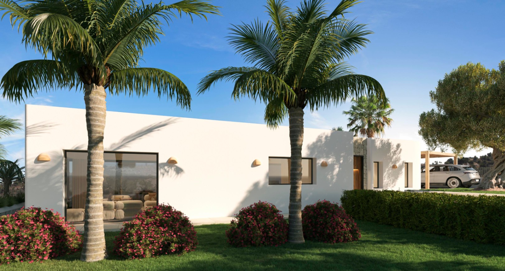 Fachada blanca minimalista con amplios ventanales, rodeada de un jardín con palmeras, arbustos en flor y zona de aparcamiento bajo pérgola de madera.